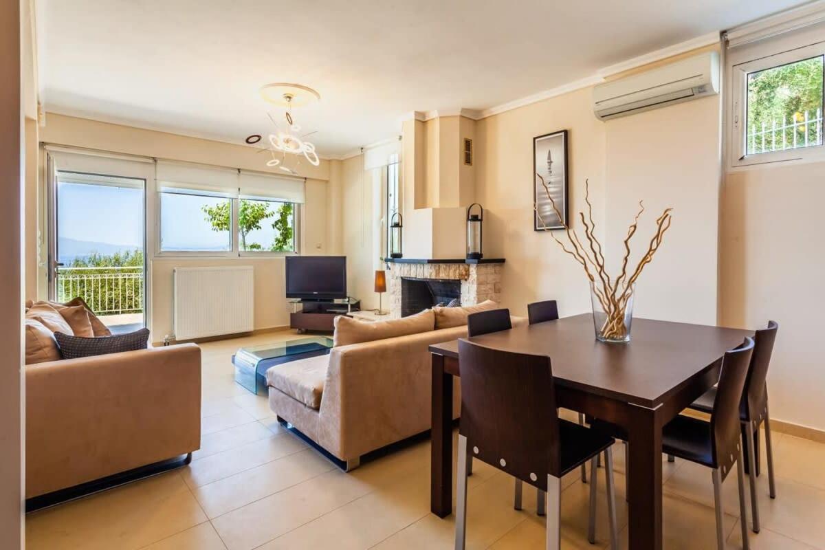 Aigli Fully Equipped Getaway - Seaview Lux Retreat Villa Kalamata Exterior photo
